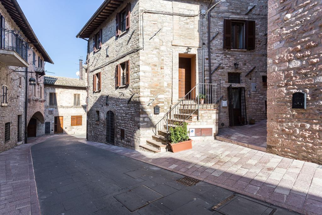 Bed And Breakfast A Casa Delle Fate Assisi Exterior photo